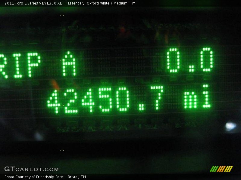 Oxford White / Medium Flint 2011 Ford E Series Van E350 XLT Passenger