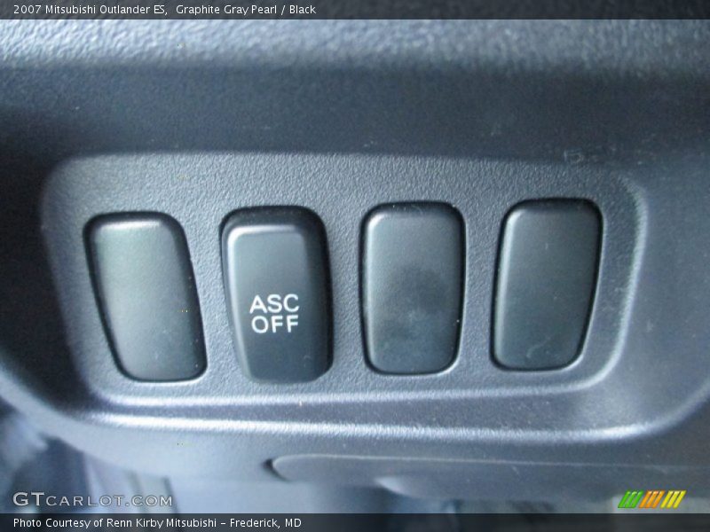 Graphite Gray Pearl / Black 2007 Mitsubishi Outlander ES