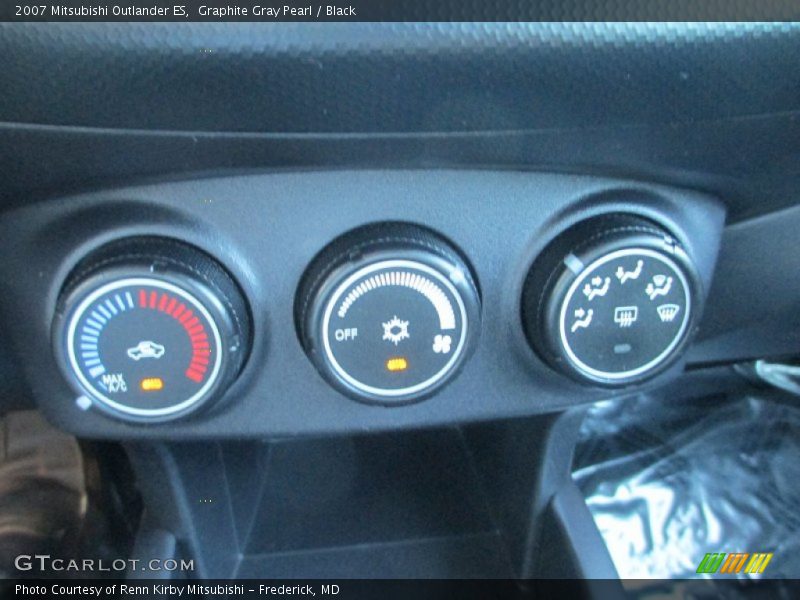 Graphite Gray Pearl / Black 2007 Mitsubishi Outlander ES