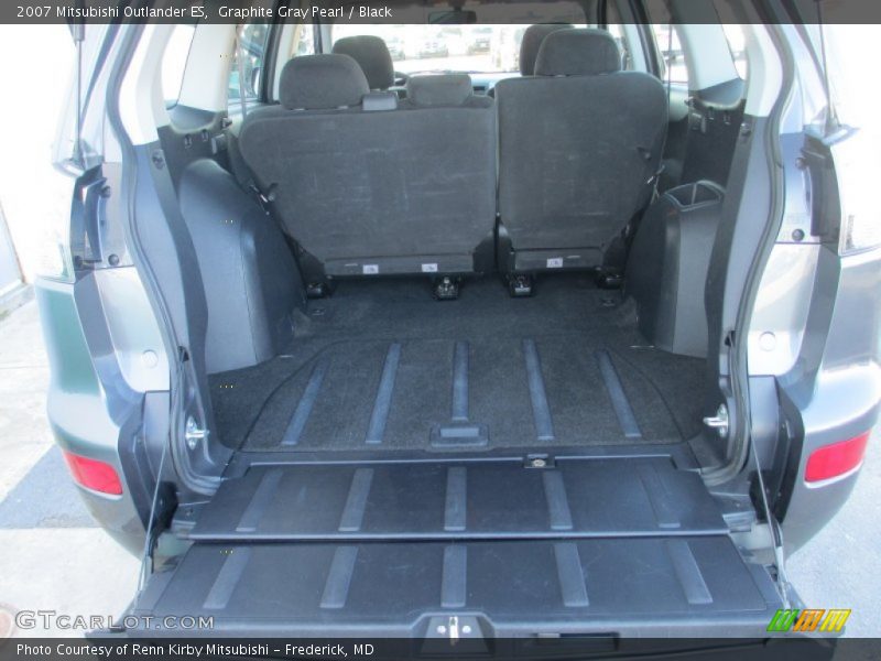 Graphite Gray Pearl / Black 2007 Mitsubishi Outlander ES