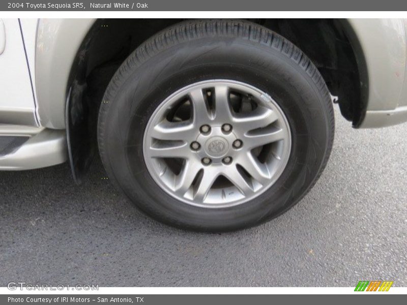 Natural White / Oak 2004 Toyota Sequoia SR5