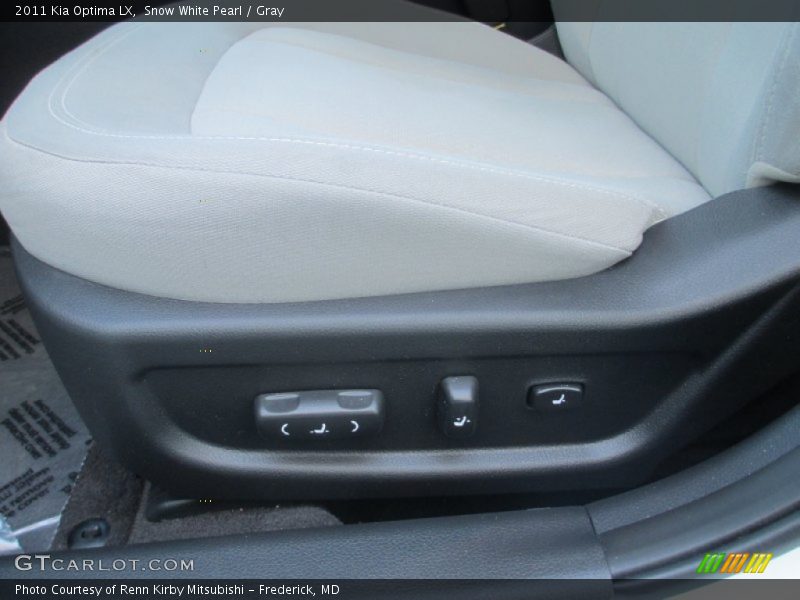 Snow White Pearl / Gray 2011 Kia Optima LX