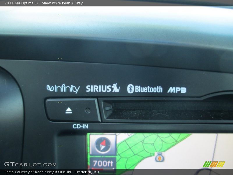 Snow White Pearl / Gray 2011 Kia Optima LX