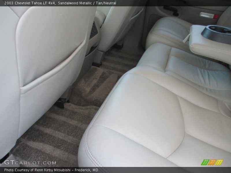 Sandalwood Metallic / Tan/Neutral 2003 Chevrolet Tahoe LT 4x4