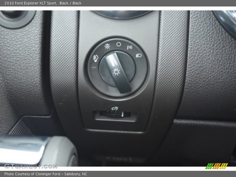 Controls of 2010 Explorer XLT Sport
