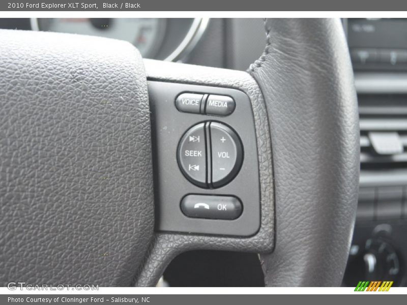 Controls of 2010 Explorer XLT Sport