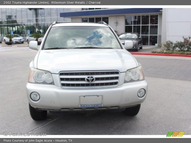 Millennium Silver Metallic / Charcoal 2002 Toyota Highlander Limited