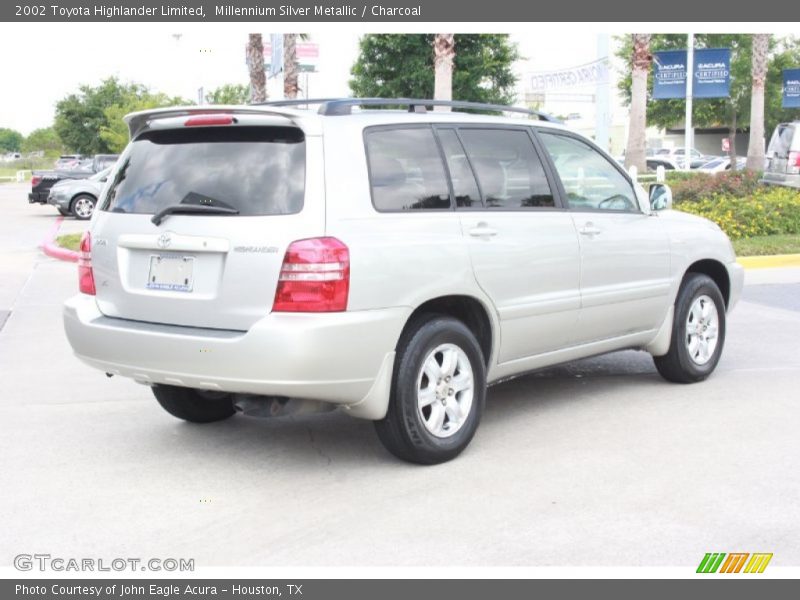 Millennium Silver Metallic / Charcoal 2002 Toyota Highlander Limited