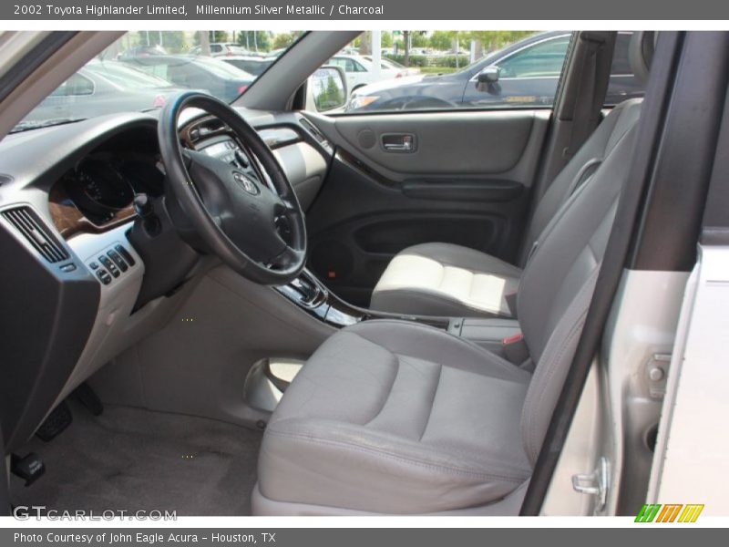 Millennium Silver Metallic / Charcoal 2002 Toyota Highlander Limited
