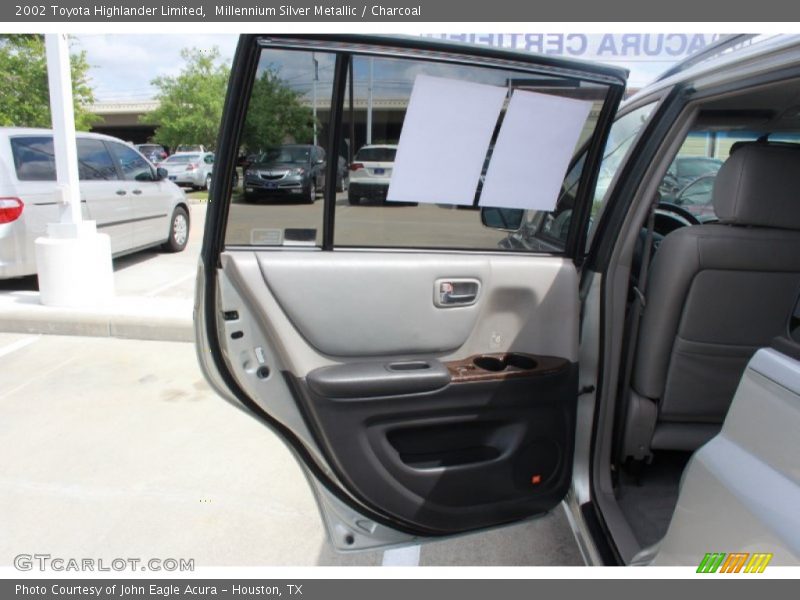 Millennium Silver Metallic / Charcoal 2002 Toyota Highlander Limited