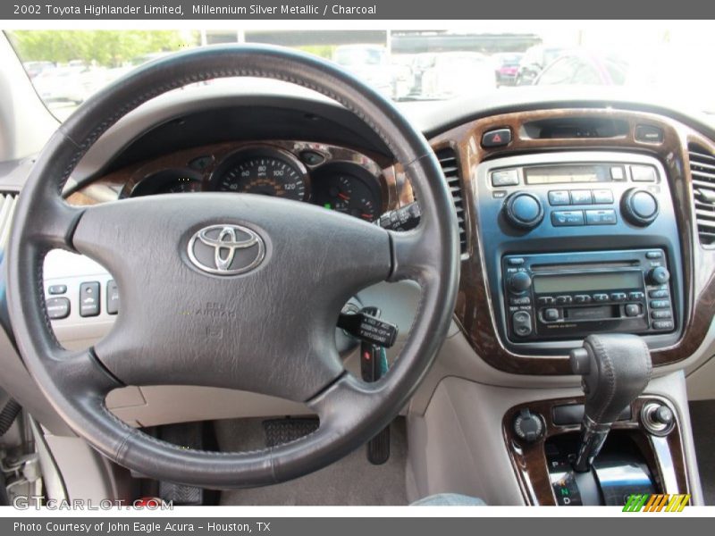 Millennium Silver Metallic / Charcoal 2002 Toyota Highlander Limited