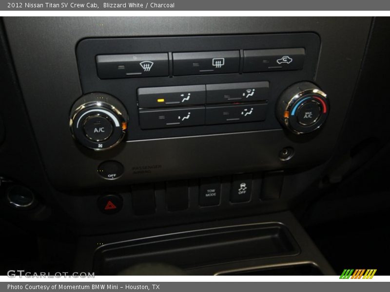 Blizzard White / Charcoal 2012 Nissan Titan SV Crew Cab