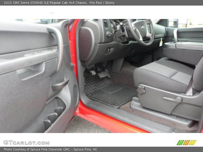 Fire Red / Ebony 2013 GMC Sierra 3500HD SLE Regular Cab 4x4 Chassis