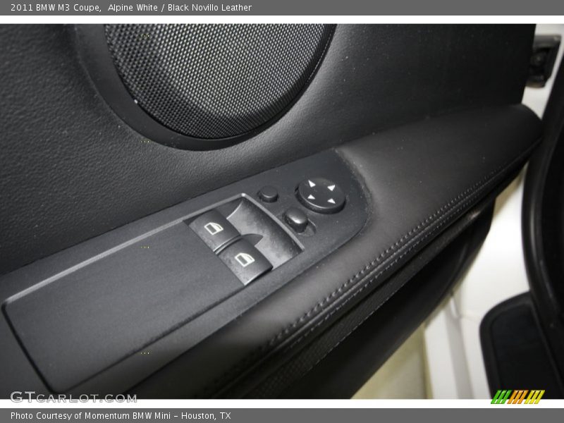 Alpine White / Black Novillo Leather 2011 BMW M3 Coupe