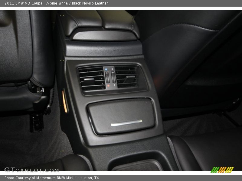 Alpine White / Black Novillo Leather 2011 BMW M3 Coupe