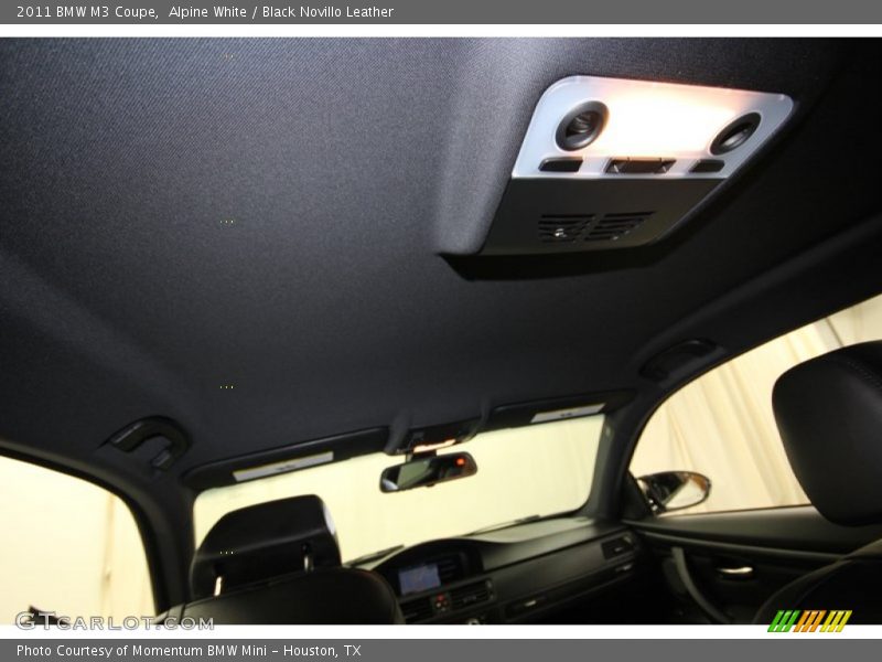 Alpine White / Black Novillo Leather 2011 BMW M3 Coupe