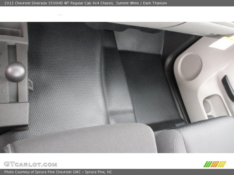 Summit White / Dark Titanium 2013 Chevrolet Silverado 3500HD WT Regular Cab 4x4 Chassis
