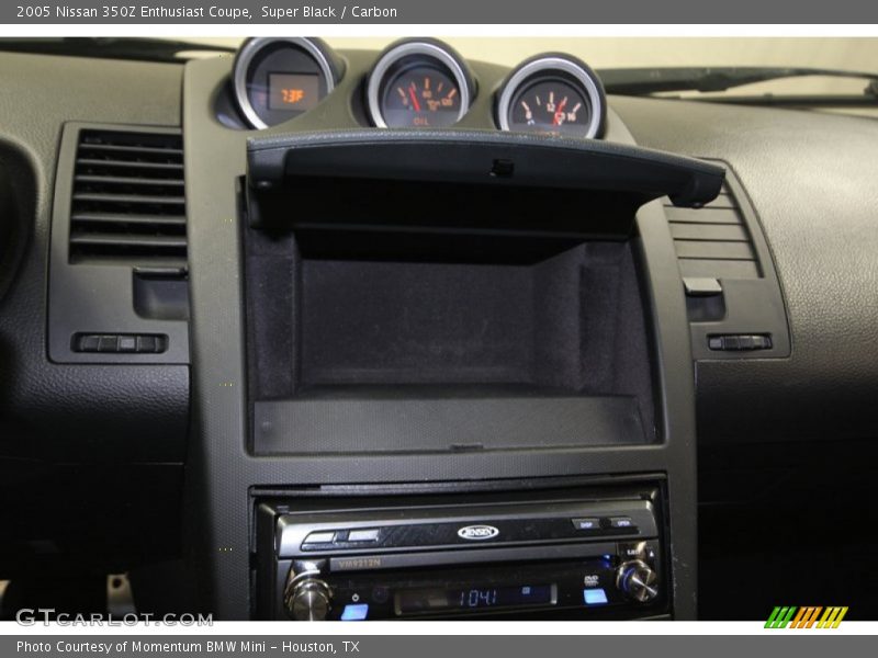 Super Black / Carbon 2005 Nissan 350Z Enthusiast Coupe