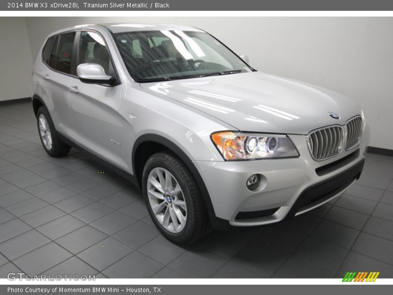 Front 3/4 View of 2014 X3 xDrive28i