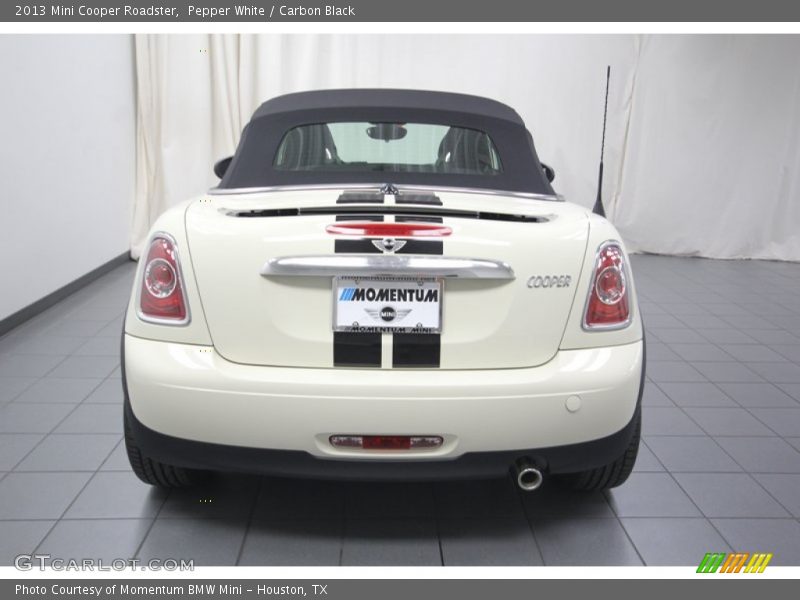 Pepper White / Carbon Black 2013 Mini Cooper Roadster