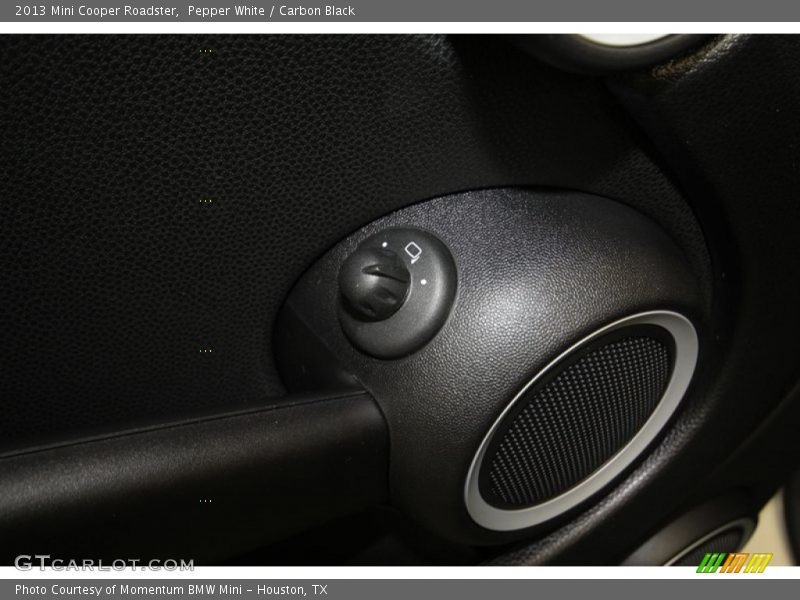 Pepper White / Carbon Black 2013 Mini Cooper Roadster