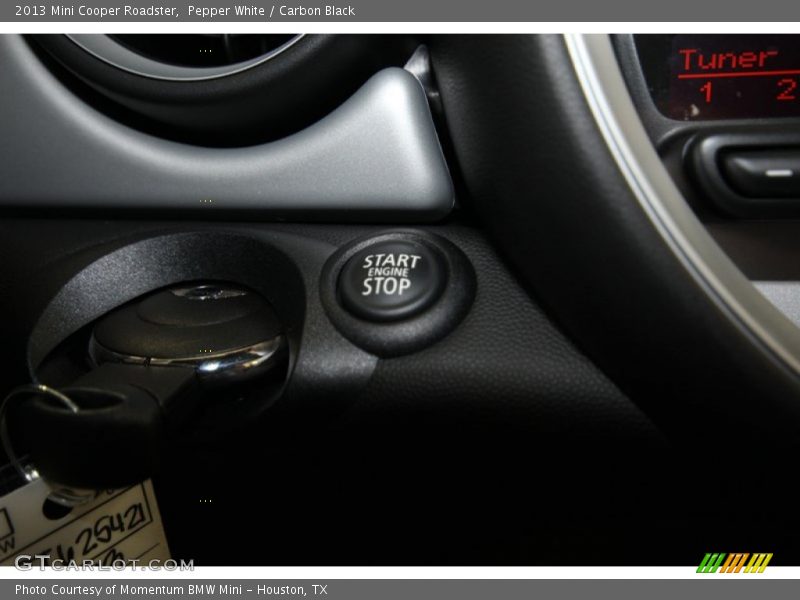 Pepper White / Carbon Black 2013 Mini Cooper Roadster
