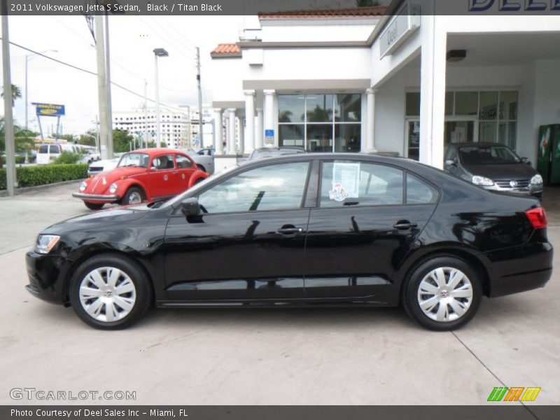 Black / Titan Black 2011 Volkswagen Jetta S Sedan