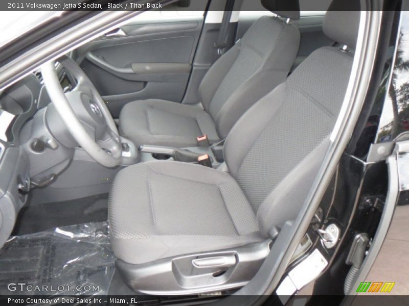 Black / Titan Black 2011 Volkswagen Jetta S Sedan