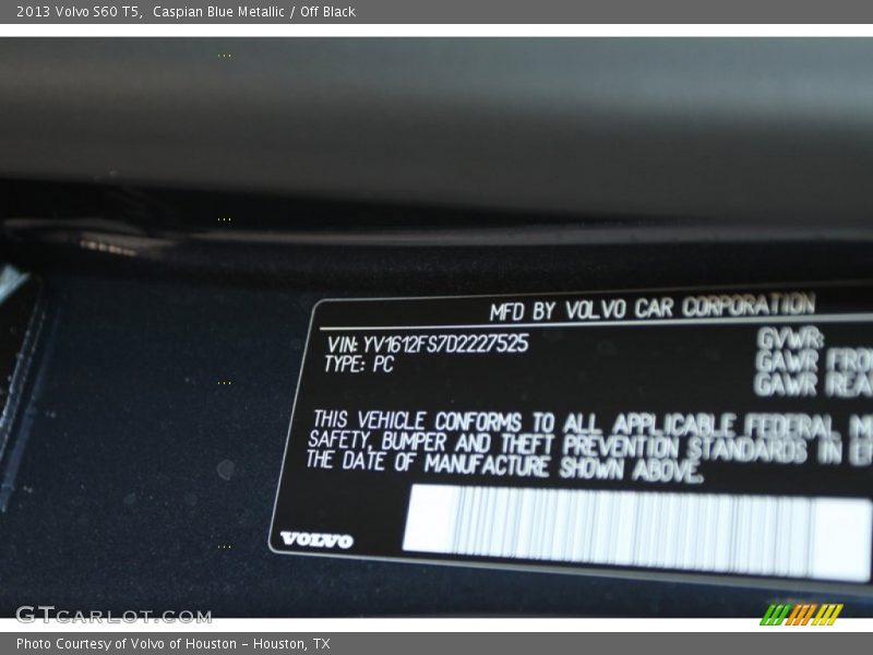 Caspian Blue Metallic / Off Black 2013 Volvo S60 T5