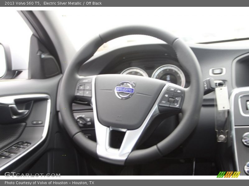 Electric Silver Metallic / Off Black 2013 Volvo S60 T5