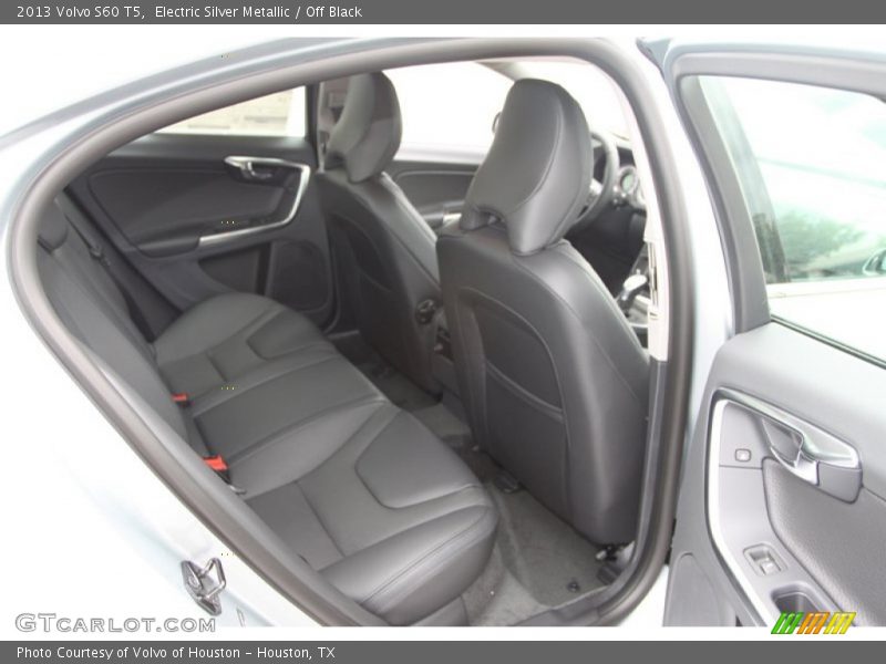 Electric Silver Metallic / Off Black 2013 Volvo S60 T5