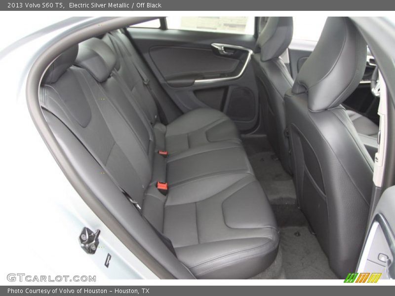Electric Silver Metallic / Off Black 2013 Volvo S60 T5