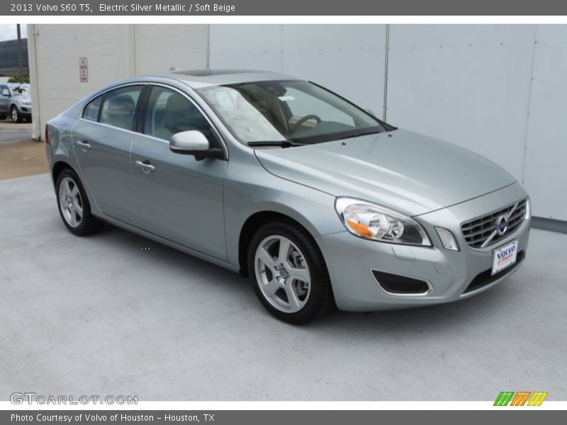 Electric Silver Metallic / Soft Beige 2013 Volvo S60 T5