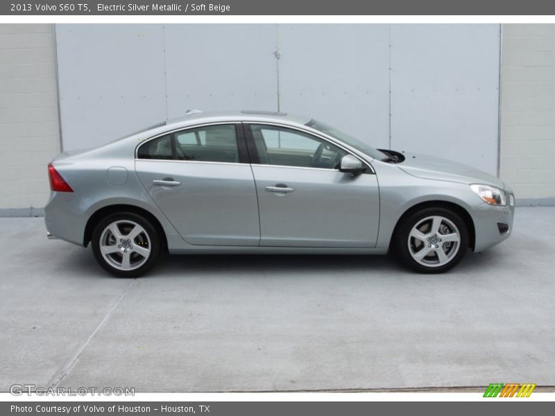 Electric Silver Metallic / Soft Beige 2013 Volvo S60 T5