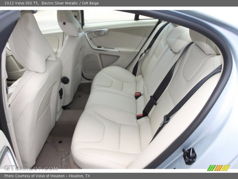 Electric Silver Metallic / Soft Beige 2013 Volvo S60 T5