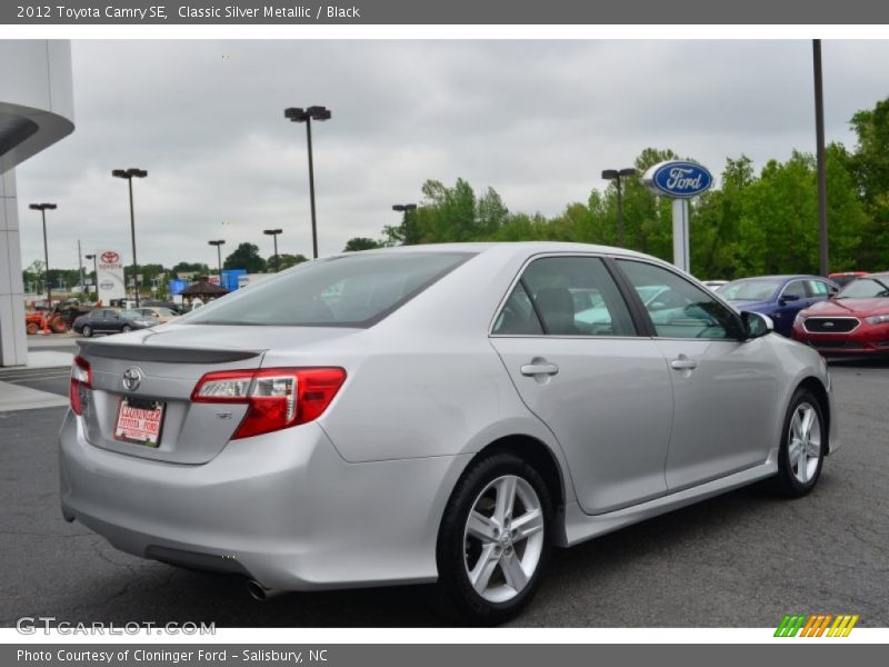 Classic Silver Metallic / Black 2012 Toyota Camry SE