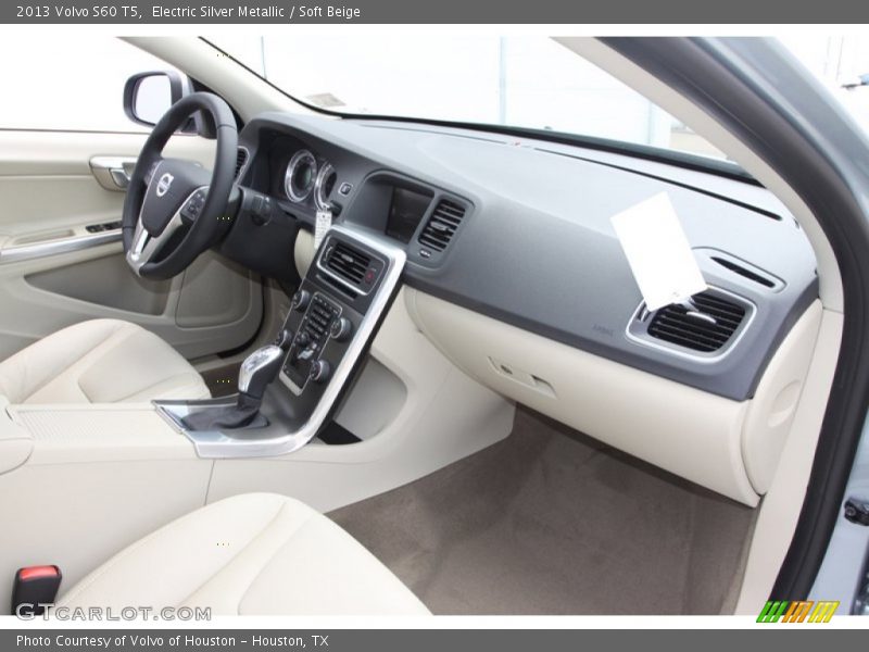 Electric Silver Metallic / Soft Beige 2013 Volvo S60 T5