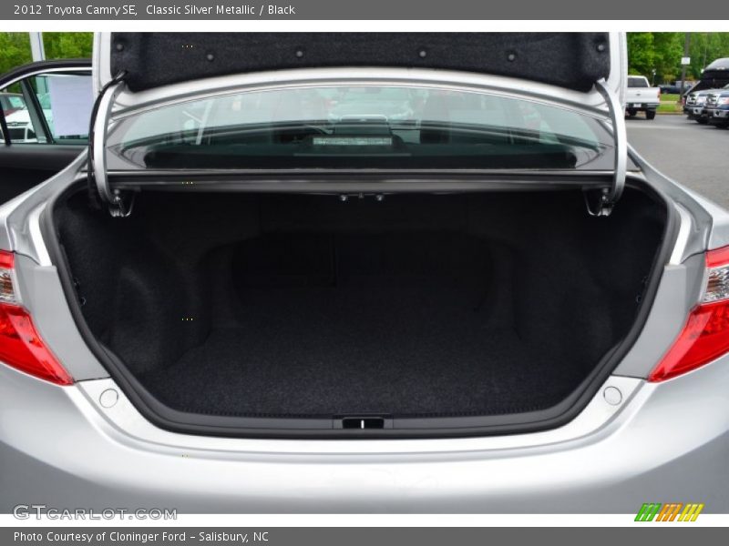Classic Silver Metallic / Black 2012 Toyota Camry SE