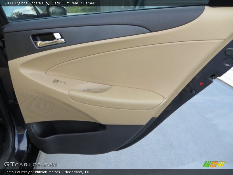 Black Plum Pearl / Camel 2011 Hyundai Sonata GLS