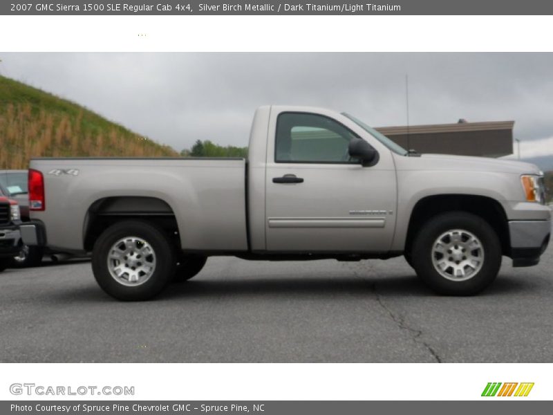 Silver Birch Metallic / Dark Titanium/Light Titanium 2007 GMC Sierra 1500 SLE Regular Cab 4x4