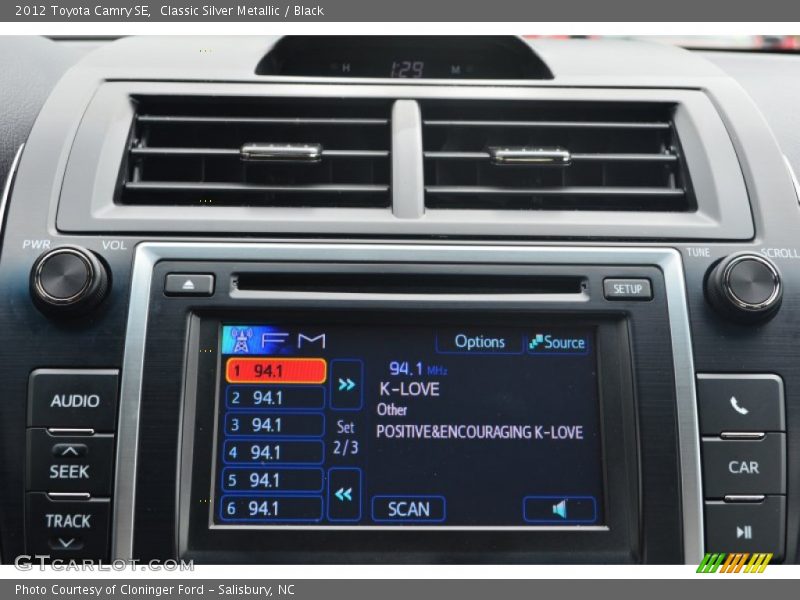 Classic Silver Metallic / Black 2012 Toyota Camry SE