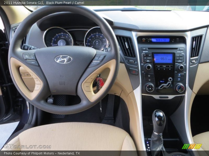 Black Plum Pearl / Camel 2011 Hyundai Sonata GLS