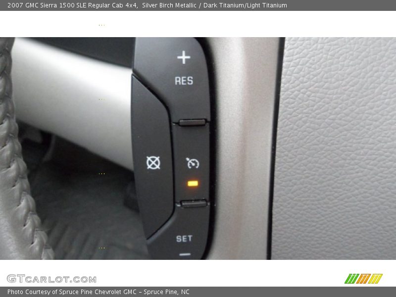 Silver Birch Metallic / Dark Titanium/Light Titanium 2007 GMC Sierra 1500 SLE Regular Cab 4x4