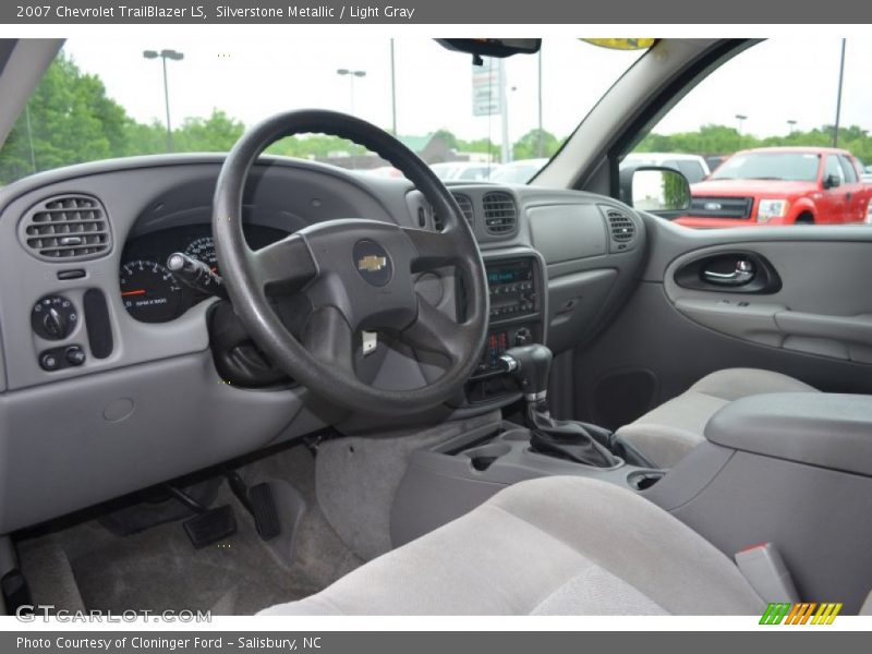 Silverstone Metallic / Light Gray 2007 Chevrolet TrailBlazer LS