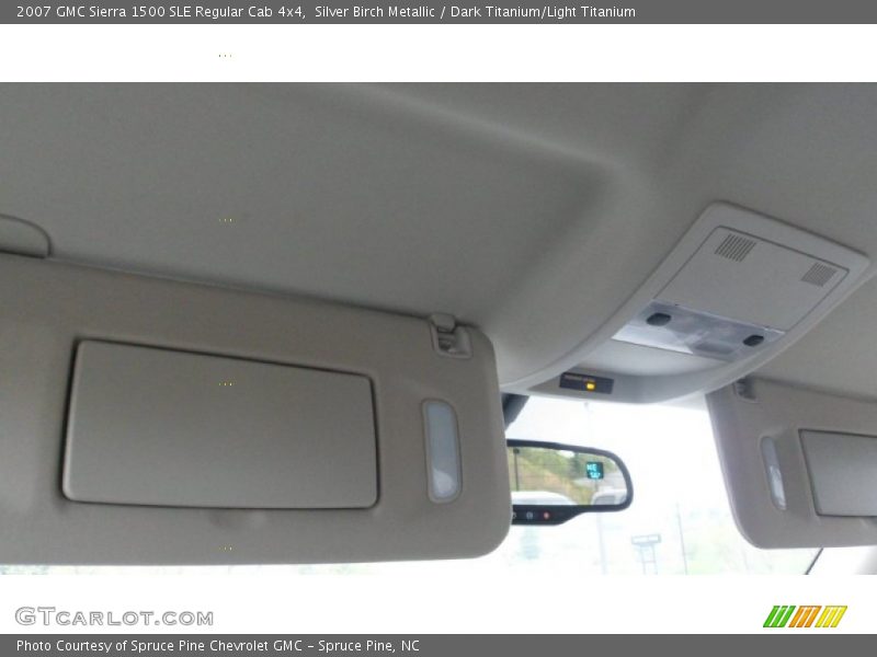 Silver Birch Metallic / Dark Titanium/Light Titanium 2007 GMC Sierra 1500 SLE Regular Cab 4x4