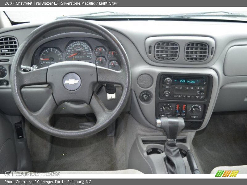Silverstone Metallic / Light Gray 2007 Chevrolet TrailBlazer LS
