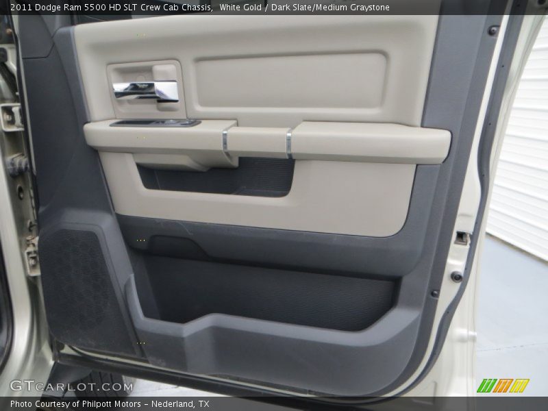 Door Panel of 2011 Ram 5500 HD SLT Crew Cab Chassis