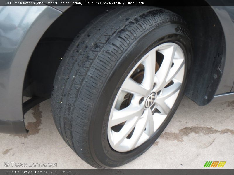 Platinum Grey Metallic / Titan Black 2010 Volkswagen Jetta Limited Edition Sedan