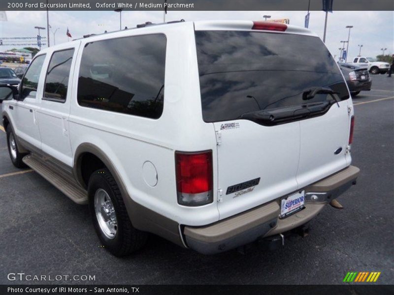 Oxford White / Medium Parchment 2000 Ford Excursion Limited