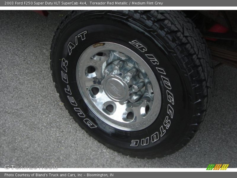Toreador Red Metallic / Medium Flint Grey 2003 Ford F250 Super Duty XLT SuperCab 4x4